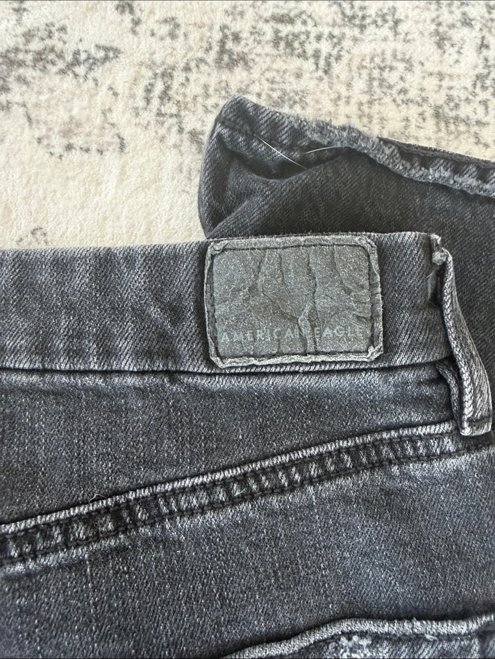American Eagle Outfitters Black Distressed Relaxed Jeans for women